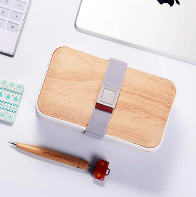 Microwave-Safe Japanese Lunch Box with Wood Grain Design